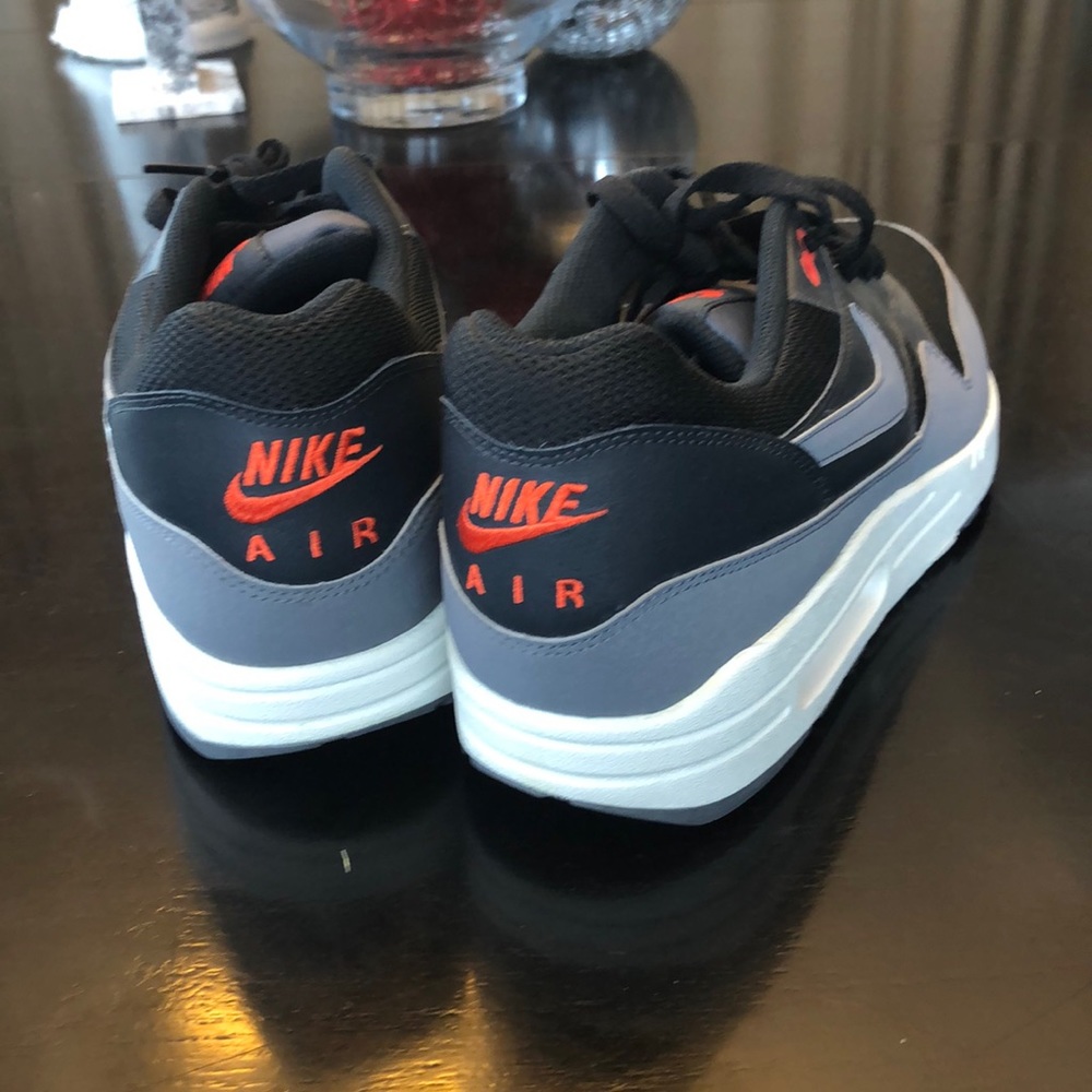 Nike air max shoes